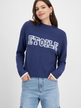 Hooked up by Iot Juniors' Etoile Eyelash Crewneck Sweater - Navy SIZE L NWT
